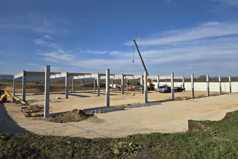 Izgradnja betonske hale 3200m2 - Konstruktor konsalting, Merosina 1
